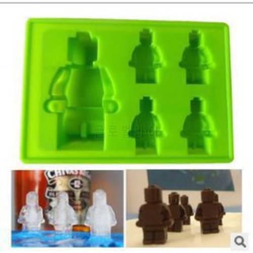 1PC Silicone Candy Soap Molds & Ice Cube Trays 4 + 1 Robot Chocolate Strawberry Bar Jello Mold Shapes