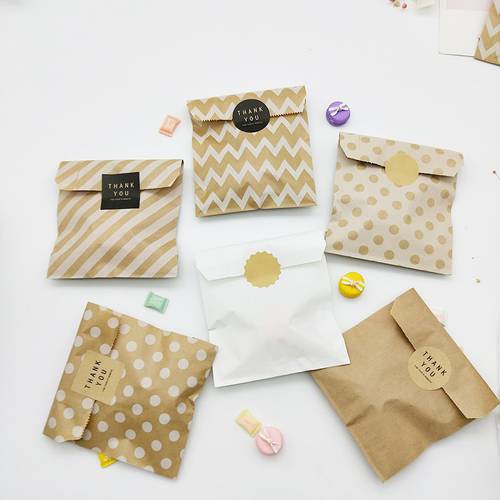 Kraft Paper Bag 25pcs Candy Biscuit Popcorn Bags Brown White Wave Dot Packing Pouch Pastry Tool Wrapping Wedding Party Supplies