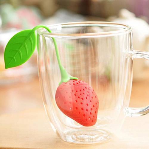 Creative Tea Leaf Strainer Silicone Strawberry Loose Herbal Spice Infuser Filter Diffuser Household Kitchen Tea Strainers Sale