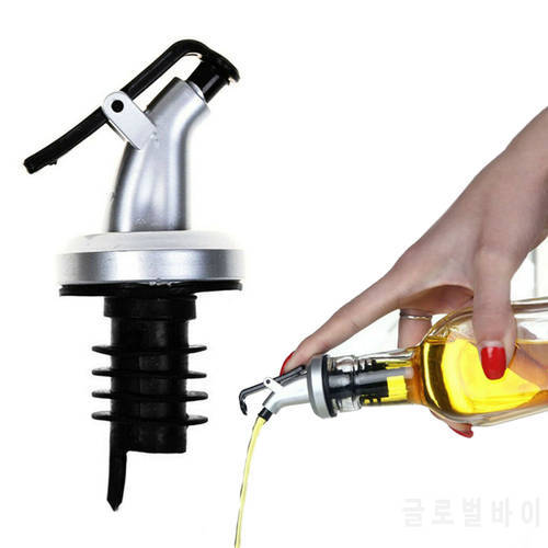 Olive Oil Sprayer Liquor Dispenser ABS Lock Wine Pourers Flip Top Drink Wine Stopper Leak-proof Nozzle Kitchen Bar Tableware ACC