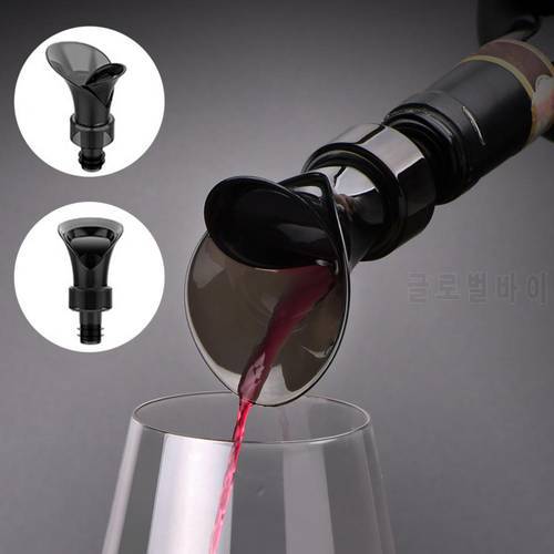 Wine Pourer Food Grade Leakproof Silicone Flower Shape 2 in 1 Wine Decanter Red Wine Aerating Pourer Spout Party Wedding Decor