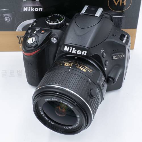 Nikon D3200 DSLR with 18-55mm Lens