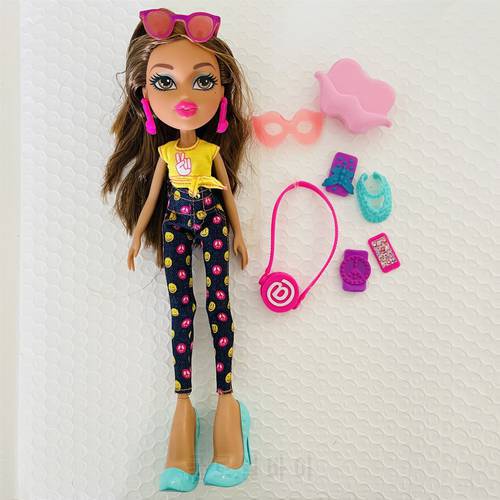 new 23cm dolls Original doll Big mouth Fashion Queen Bigfoot Action Figure doll Best Gift