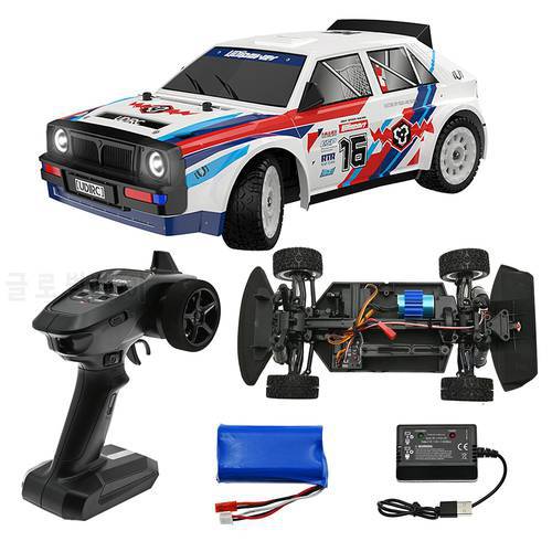UD 1603 1604 1/16 RC Car 30km/h 2.4G 4WD Drift Car LED Light On-Road Remote Control Vehicles RTR Model Electirc Car Gifts Toy