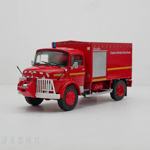 Ixo 1:43 Truck Fire Engine Mercedes-benz LAF 911 Diecast Car Model Metal Toy Vehicle