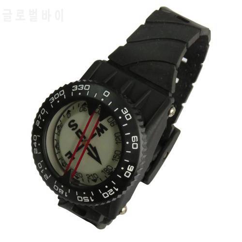 Diving Sighting Wrist Compass 50M Depth Blackout Luminous Dial for Outdoor Orienteering Mountaineering Hiking