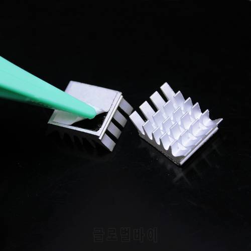Wholesale Gdstime 1000 pcs GDT-X8 Aluminum Cooling Heatsink With Heat Conductive Tape for CPU VGA XBOX360 PS IC Chipset
