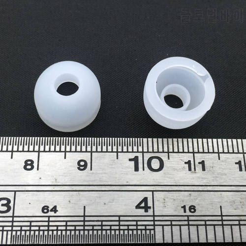6pcs/lot Replacement Earbuds Eartips For M S10-HD, S9-HD, S9 Bluetooth Stereo Headphones Clear White Color Small Size
