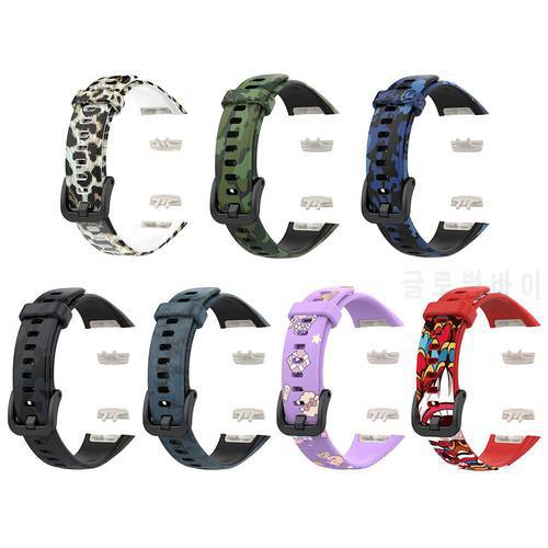 Soft Silicone Smart Watch Wristband Adjustable Bracelet Watchband For Huawei Band 6 Pro/Huawei Band 6/Honor Band6 Strap Bracelet