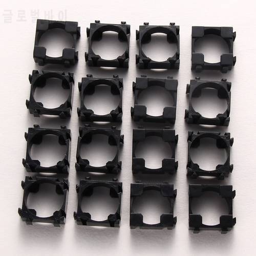 100pcs 18650 Battery Safety Anti Vibration Holder Cylindrical Bracket Li-ion Cell Storage Lithium Battery Support Stand 22x22mm