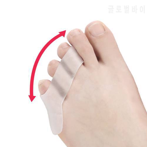 2pcs Three-hole Little Toe Separator Transparent BPain Relief Toe Straightener Protector Foot Care Tool