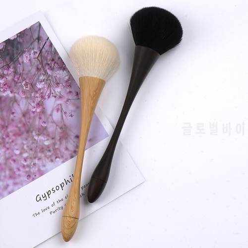 Flower Nail Brush for Manicure Wooden Nail Art Brush Nail Accesories Tools Popular Round Small Gel Polish Dust Cleaning Brushes