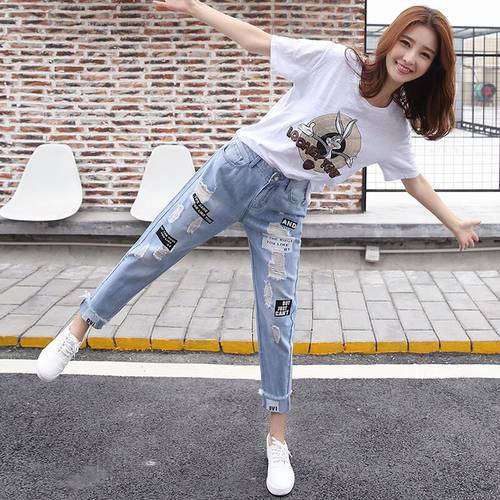 Women&39s two-piece women&39s jeans wild mother jeans overalls high waist Korean version of Harlan jeans hole elastic sports suit