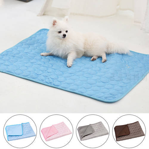 Cooling Mat Dog Bed Summer Sofa Cushion for Pet Puppy Training Pads for Dogs In The Car Cool Products Mattress Large Dog