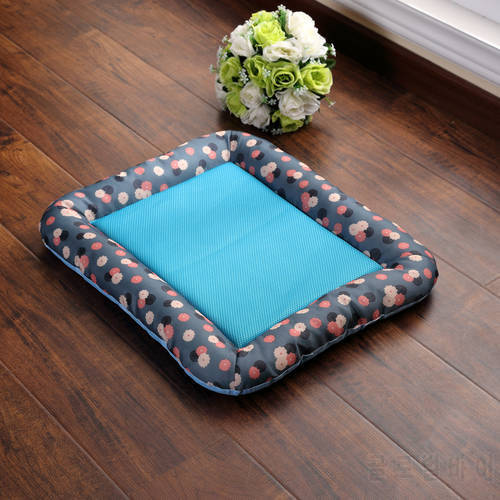 Summer Pets Cooling Mat Pad Ice Silk Cushion Bed Mattress Breathable Refreshing Blanket for Small Large Dogs Cats Accessories