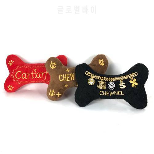 Dog Toys Pets Pulsh Perfume Luxury Dogs Toy Embroidery Bite-Resistant Clean Chew Puppy Toy Soft Cats Dog Accessories B131404