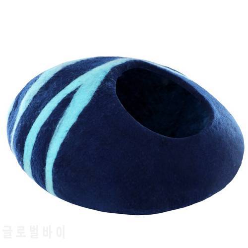 Wool Cat Cave Bed Handcrafted Bed for Cats and Kittens Easily Fold and Twist Easy to Store Warm in Winter Durable Gift