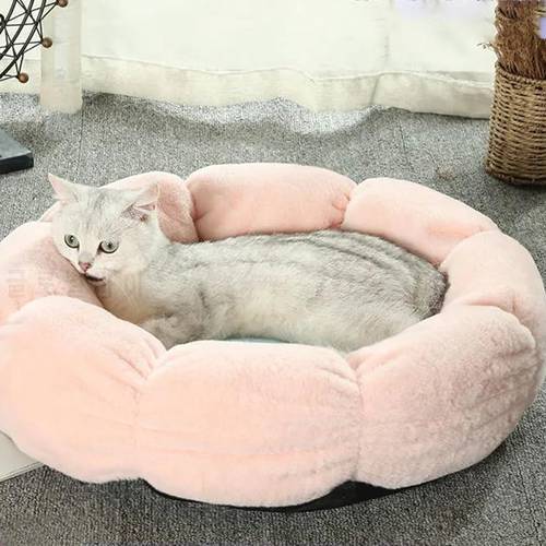 Pet luxury cat bed flower shape color matching round cat mat cat supplies four seasons thickening soft comfortable bed