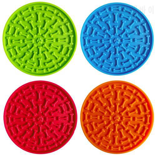 Silicone Pet Dog Feeding Mat Dogs Lick Pad Feeder Food Licking Eating Slow Treat lickimat Bowl Puppy Puzzle Toys Dish dispenser